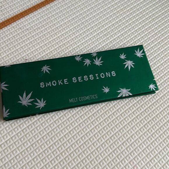 SMOKE SESSIONS PALETTE - Picture 2 of 3